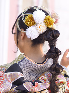 大人っぽい振袖ヘアメイク