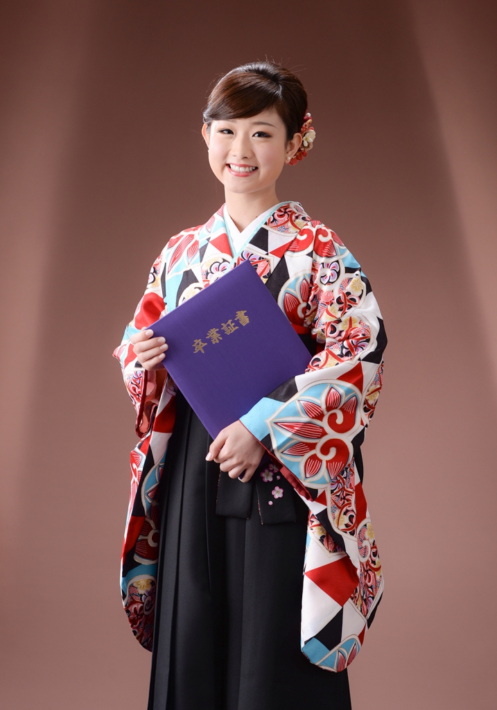 コロナウィルスで卒業式が中止!?卒業袴写真をサービス！【衣裳 